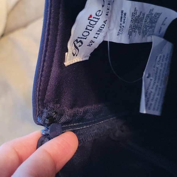 Prom / formal / New Years Eve dress - Picture 3 of 4